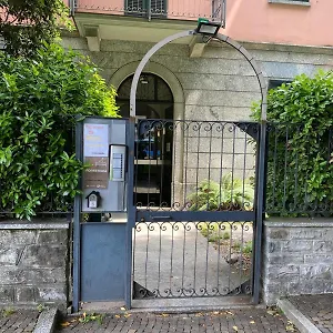 Casa de hóspedes Gira, Como